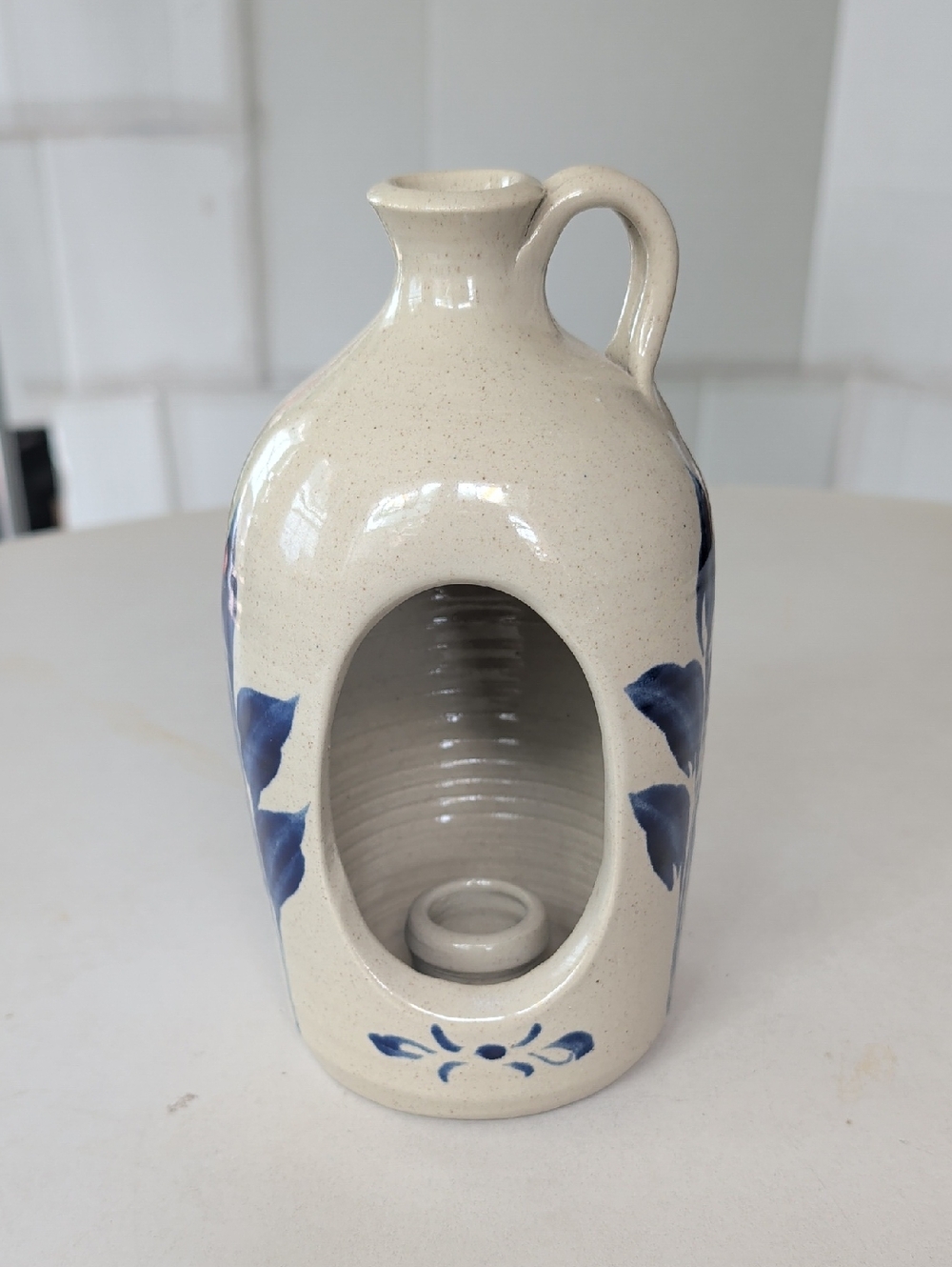 VTG Williamsburg Cream Ceramic Jug Style Candle Holder Blue Leaves Cottagecore